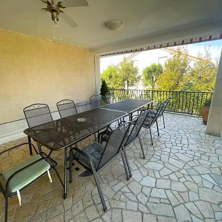 Pintar Appartement Jadranovo