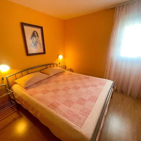 Apartment Pintar