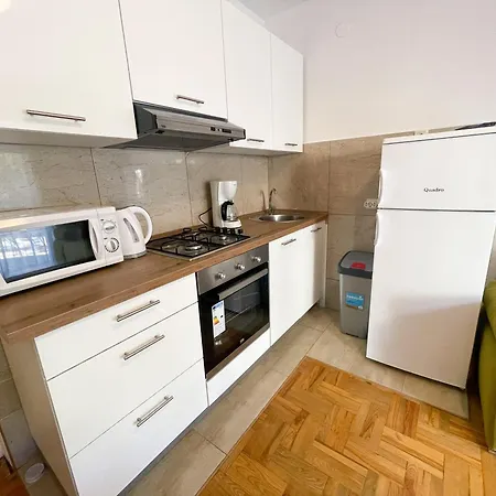 Pintar Apartment