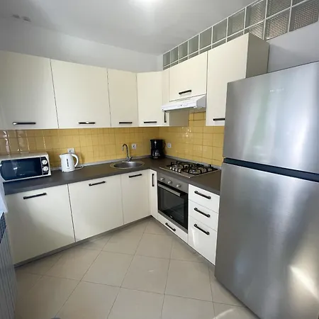 Apartment Pintar *